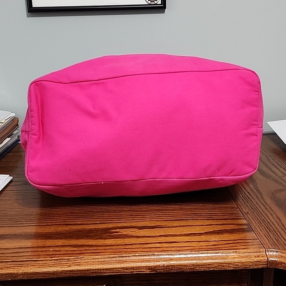 Victoria's Secret Travel Bag Black/Pink - Picture 4 of 11